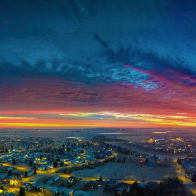 Early to rise, Looking east from Thomas Drive, Strathmore, AB, 2025-11-05