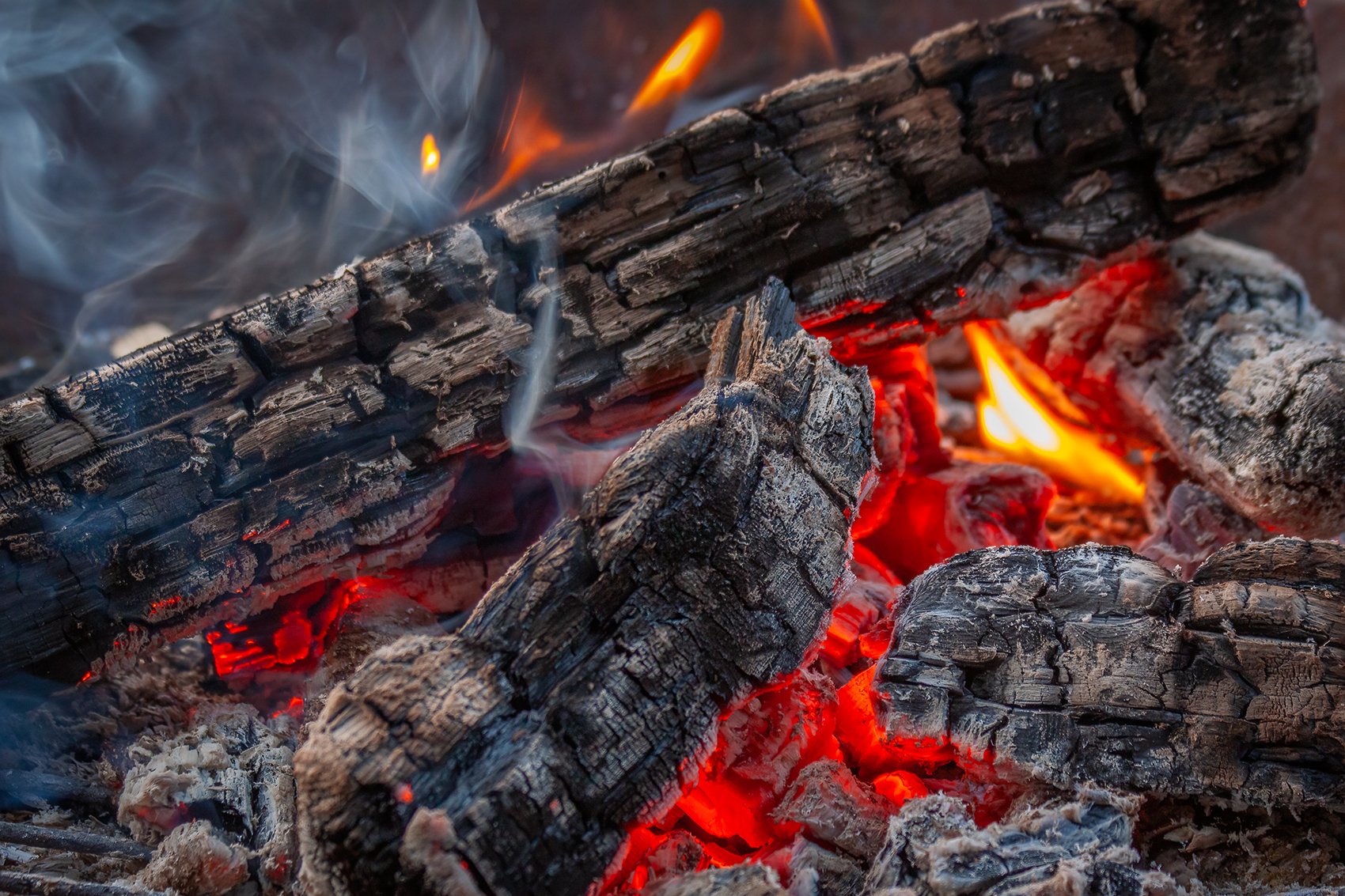 Hot-Coals-03-My-Backyard-Strathmore-AB-2024-05-31